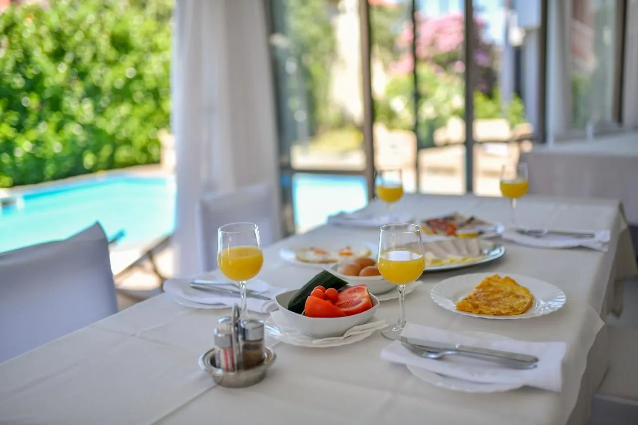 Hotel Levant Residence